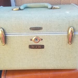 Vintage Samsonite train/make up case